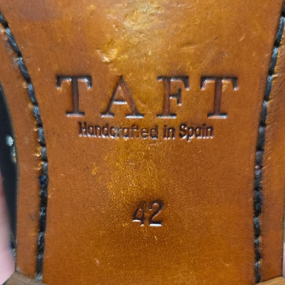Taft Black and Gold Patterned Oxfords - Picture 2 of 5